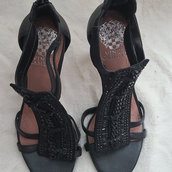 Vince Camuto heels - Picture 4 of 8